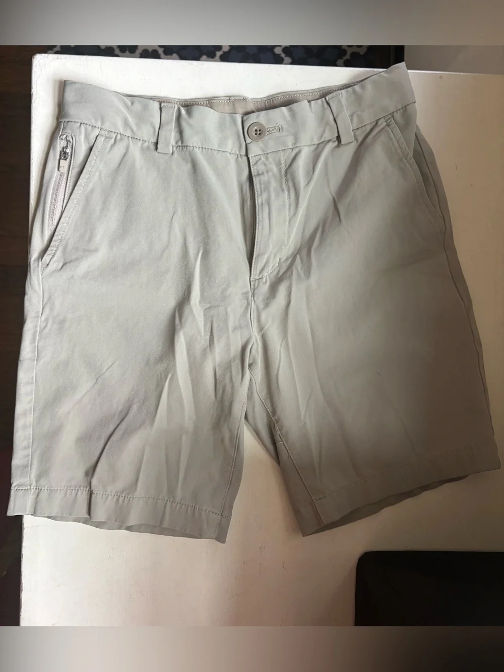 Vineyard Vines Boys khaki Flat-Front Shorts